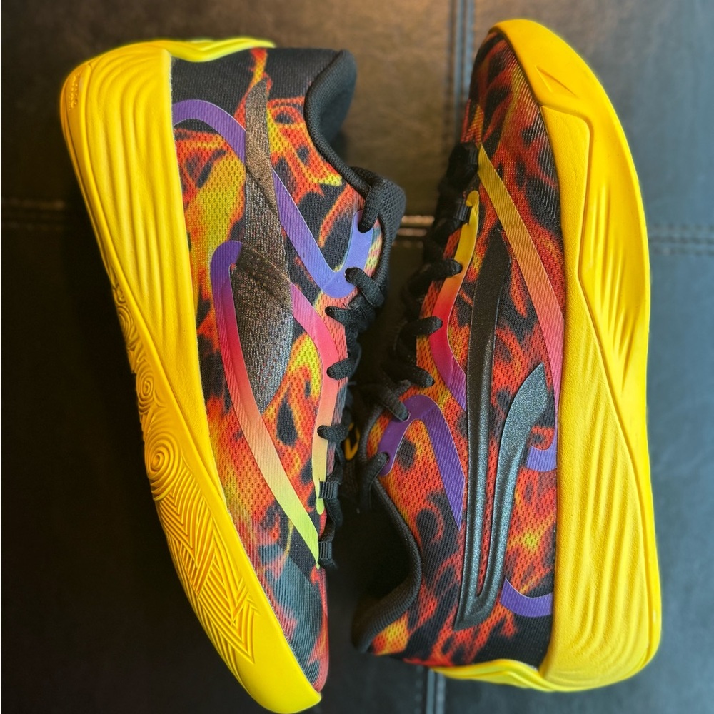 NWOB Women’s Stewie 1 Fire Court Shoes size 7 Puma